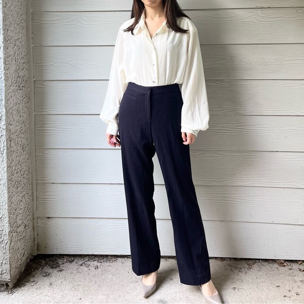 Liz Claiborne Audra Pants in Dark Navy Blue.--DA3